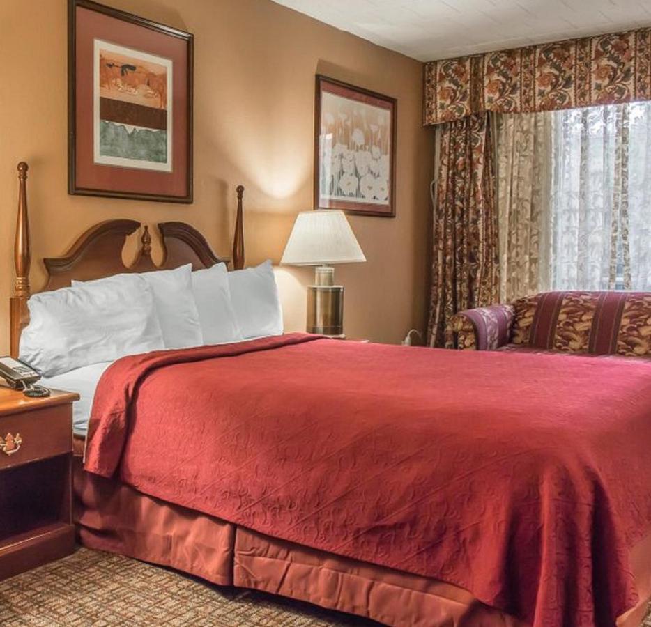 Fairbridge Inn & Suites Poconos Stroudsburg Eksteriør billede